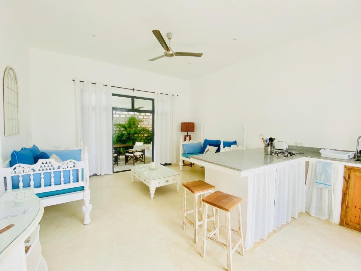 Nyumba Nyekundu Villa Watamu Buitenkant foto